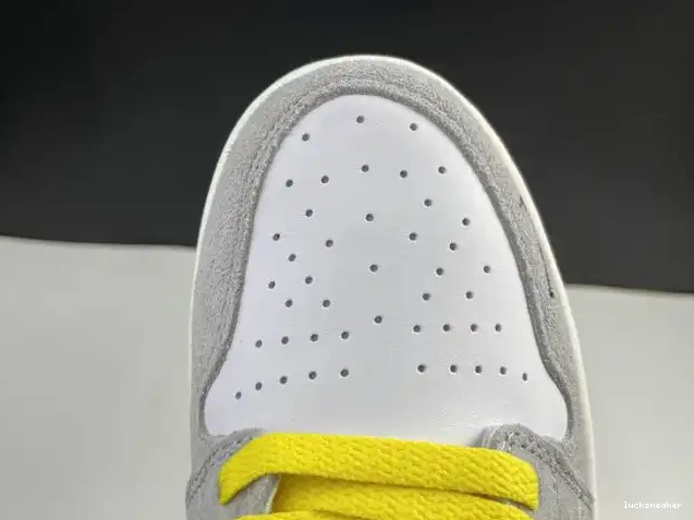 Rep LUCY High Switch Smoke Light Air 1 CW6576-100 Jordan 0412